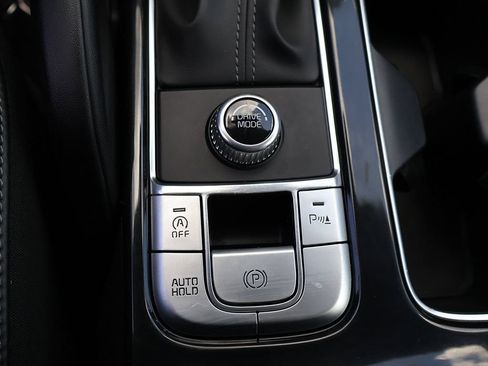 Used 2025 Kia Telluride S FWD image 36