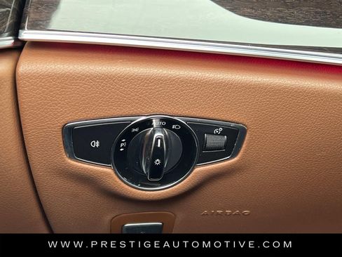 Used 2018 Mercedes-Benz E 400 4MATIC Cabriolet image 30
