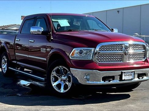 Used 2015 RAM 1500 Laramie w/ Convenience Group AWD/4WD image 2