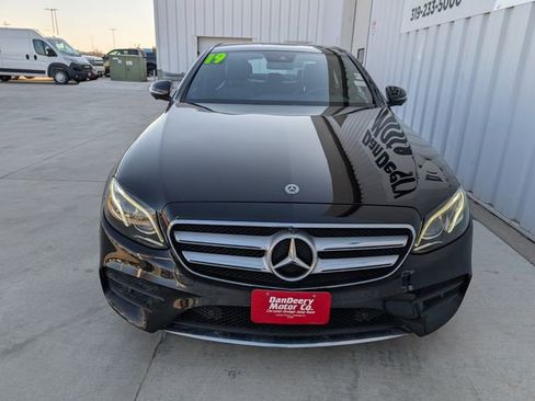Used 2019 Mercedes-Benz E 300 4MATIC image 34