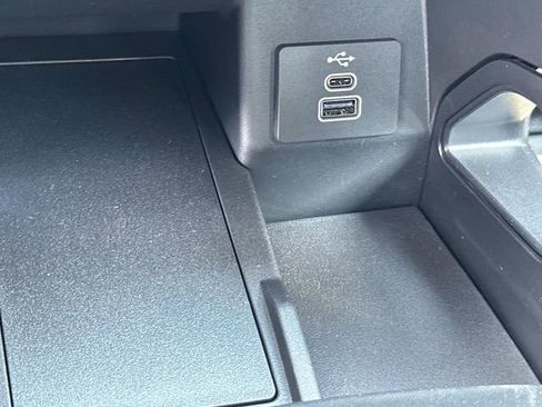 New 2025 Ford Ranger XL image 28