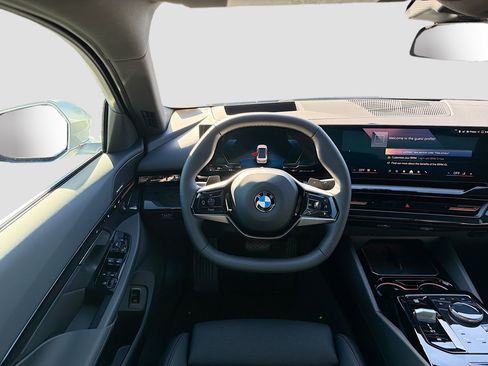 New 2026 BMW 530i xDrive w/ Premium Package image 19