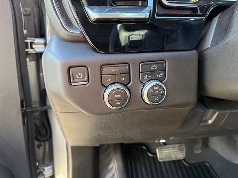 Used 2025 GMC Sierra 1500 Elevation AWD/4WD image 15