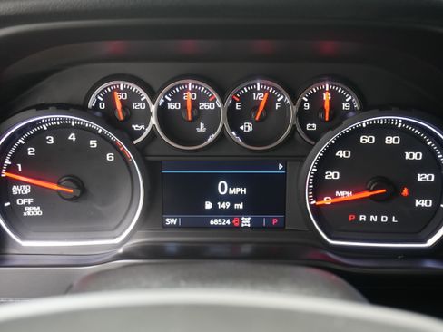 Used 2019 Chevrolet Silverado 1500 LT w/ Texas Edition AWD/4WD image 16