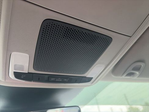 Used 2025 Honda Pilot EX-L image 20