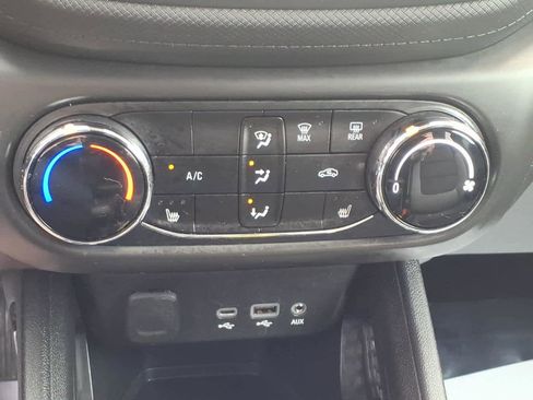 Used 2023 Chevrolet TrailBlazer LT image 21