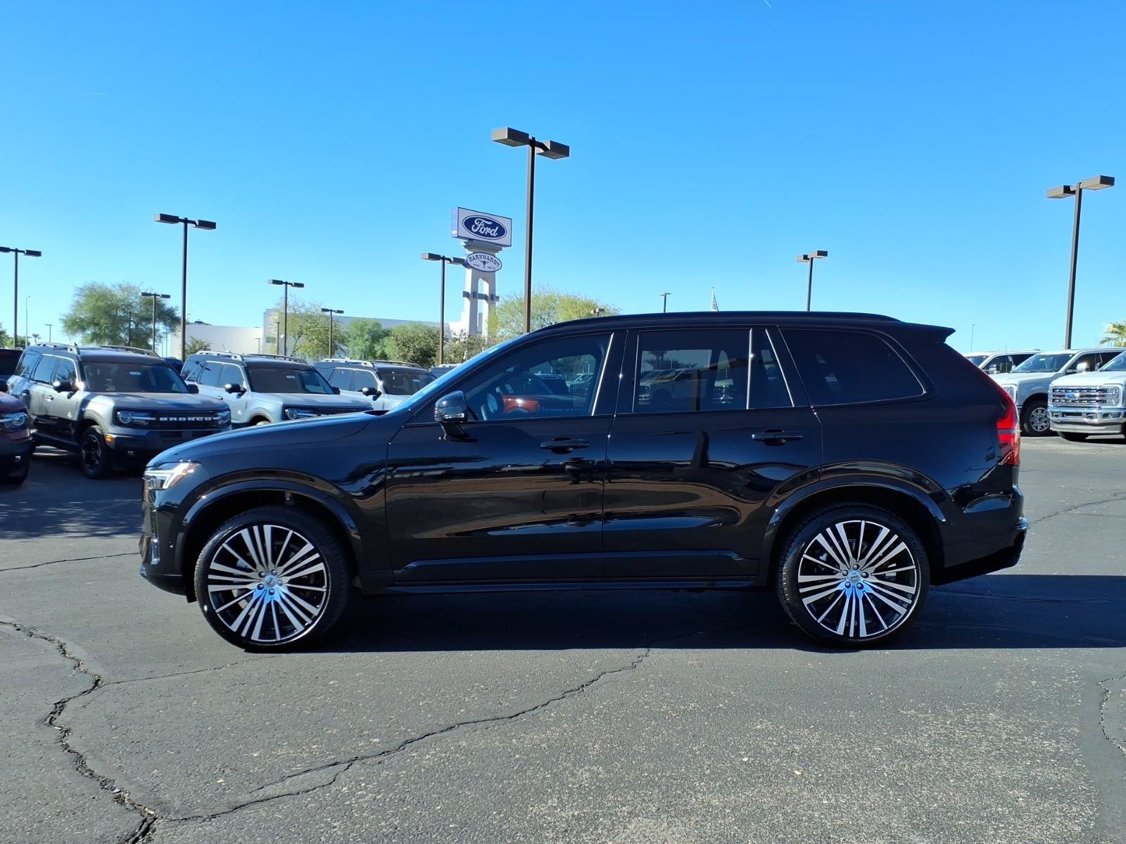 Used 2026 Volvo XC90 B6 Ultra w/ Lounge Package AWD/4WD image 3