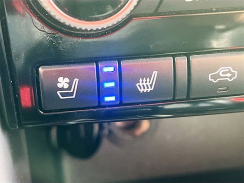 Used 2021 Subaru Ascent Touring w/ Popular Package #2A image 21