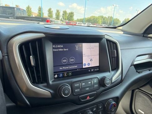 Used 2018 GMC Terrain Denali w/ Comfort Package FWD image 30