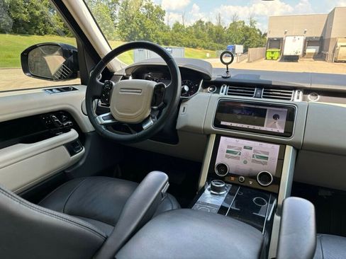 Used 2019 Land Rover Range Rover Long Wheelbase Supercharged image 22