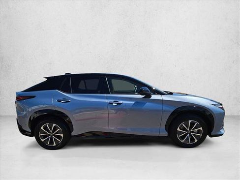 Used 2023 Lexus RZ 450e Premium w/ Technology Package AWD/4WD image 4