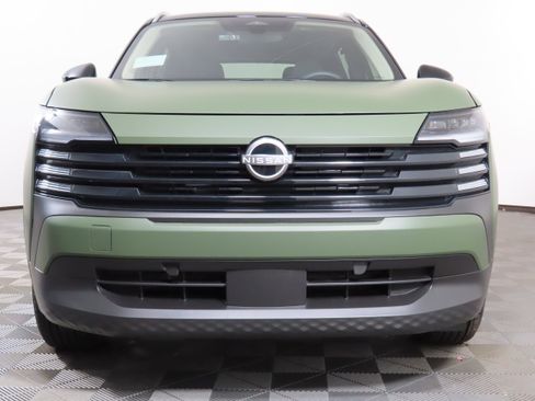 New 2026 Nissan Kicks SV w/ SV Premium Package image 17