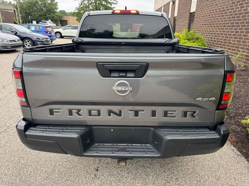 Used 2022 Nissan Frontier S AWD/4WD image 32