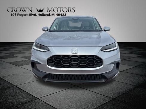 New 2026 Honda HR-V LX image 2