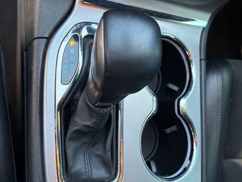 Used 2019 Jeep Grand Cherokee Altitude RWD image 19