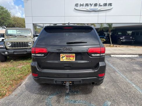 Used 2020 Jeep Grand Cherokee Altitude image 6