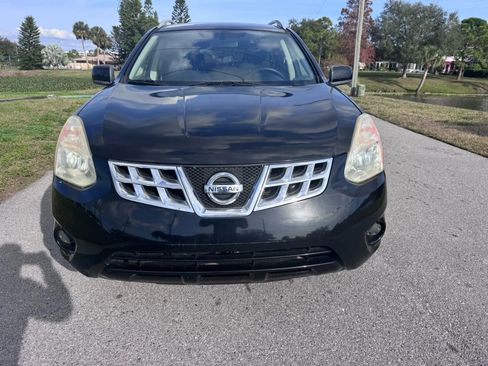 Used 2013 Nissan Rogue SV image 7