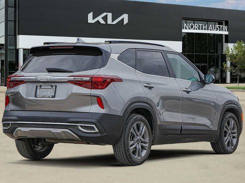 Certified 2023 Kia Seltos S w/ Navigation Package image 6