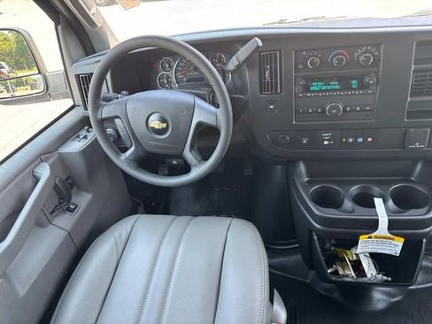 New 2025 Chevrolet Express 2500 w/ Driver Convenience Package image 27