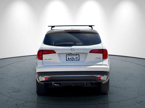 Used 2017 Honda Pilot Elite image 5