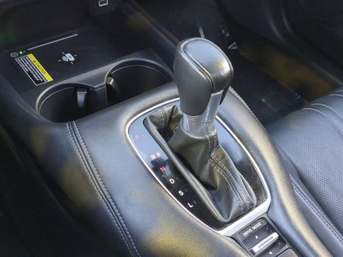 Certified 2023 Honda HR-V EX-L image 18