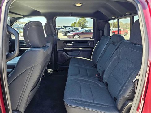 Used 2022 RAM 1500 Big Horn AWD/4WD image 16