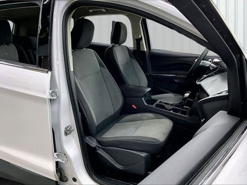 Used 2018 Ford Escape SE w/ SE Sync 3 Package FWD image 27