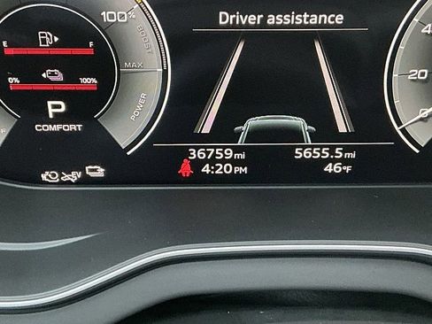 Used 2023 Audi Q5 e Premium Plus image 31