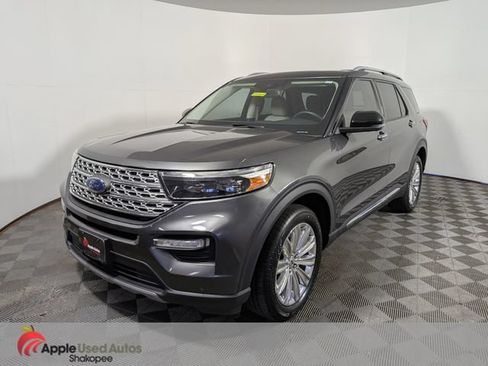 Used 2020 Ford Explorer Limited w/ Class III Trailer Tow Package AWD/4WD image 3