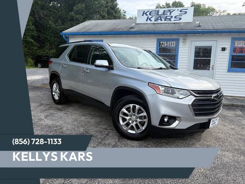 Used 2019 Chevrolet Traverse LT FWD image 1