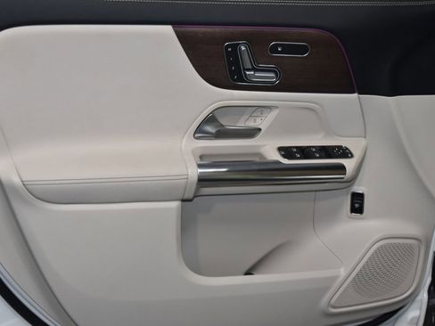 Used 2023 Mercedes-Benz GLA 250 GLA 250 image 4