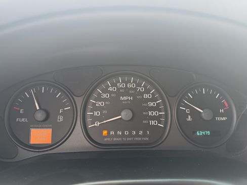 Used 2003 Chevrolet Venture Extended w/ Climate Package FWD image 18