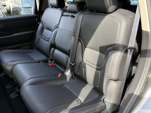 New 2026 Nissan Armada SV image 19