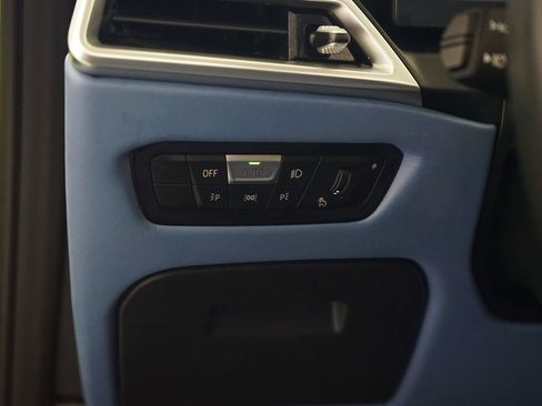 Used 2025 BMW M4 xDrive Competition AWD/4WD image 26
