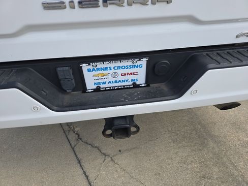 Used 2022 GMC Sierra 2500 AT4 w/ AT4 Premium Plus Package image 13