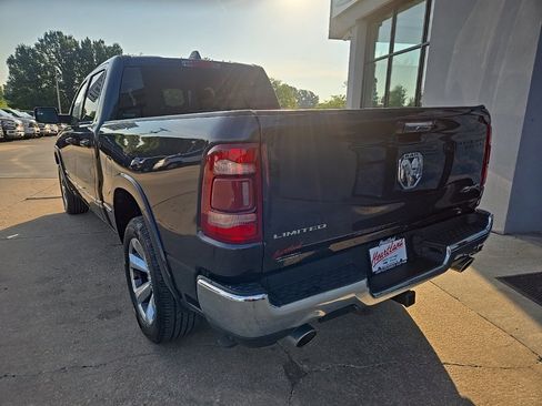 Used 2021 RAM 1500 Limited image 11