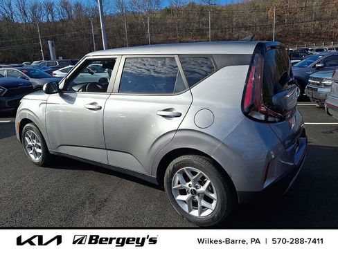 Certified 2024 Kia Soul LX w/ Option Group 015 image 8