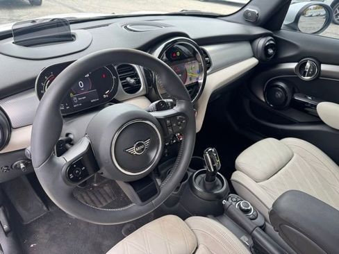 Used 2024 MINI Cooper S image 8