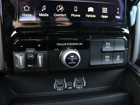 New 2026 RAM 1500 Big Horn AWD/4WD image 34