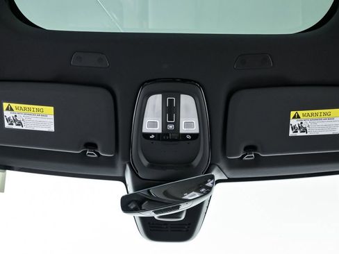 New 2026 Volvo XC60 B5 Plus w/ Protection Package Premier AWD/4WD image 18