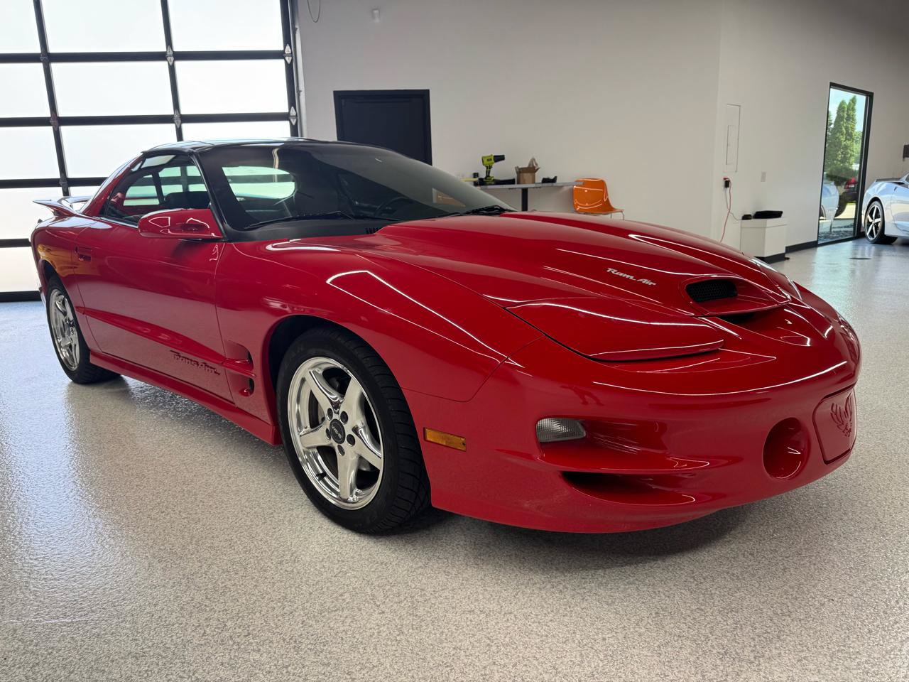 Used 1998 Pontiac Firebird Formula RWD image 10