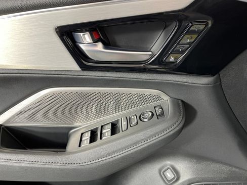 Certified 2024 Acura MDX FWD image 29