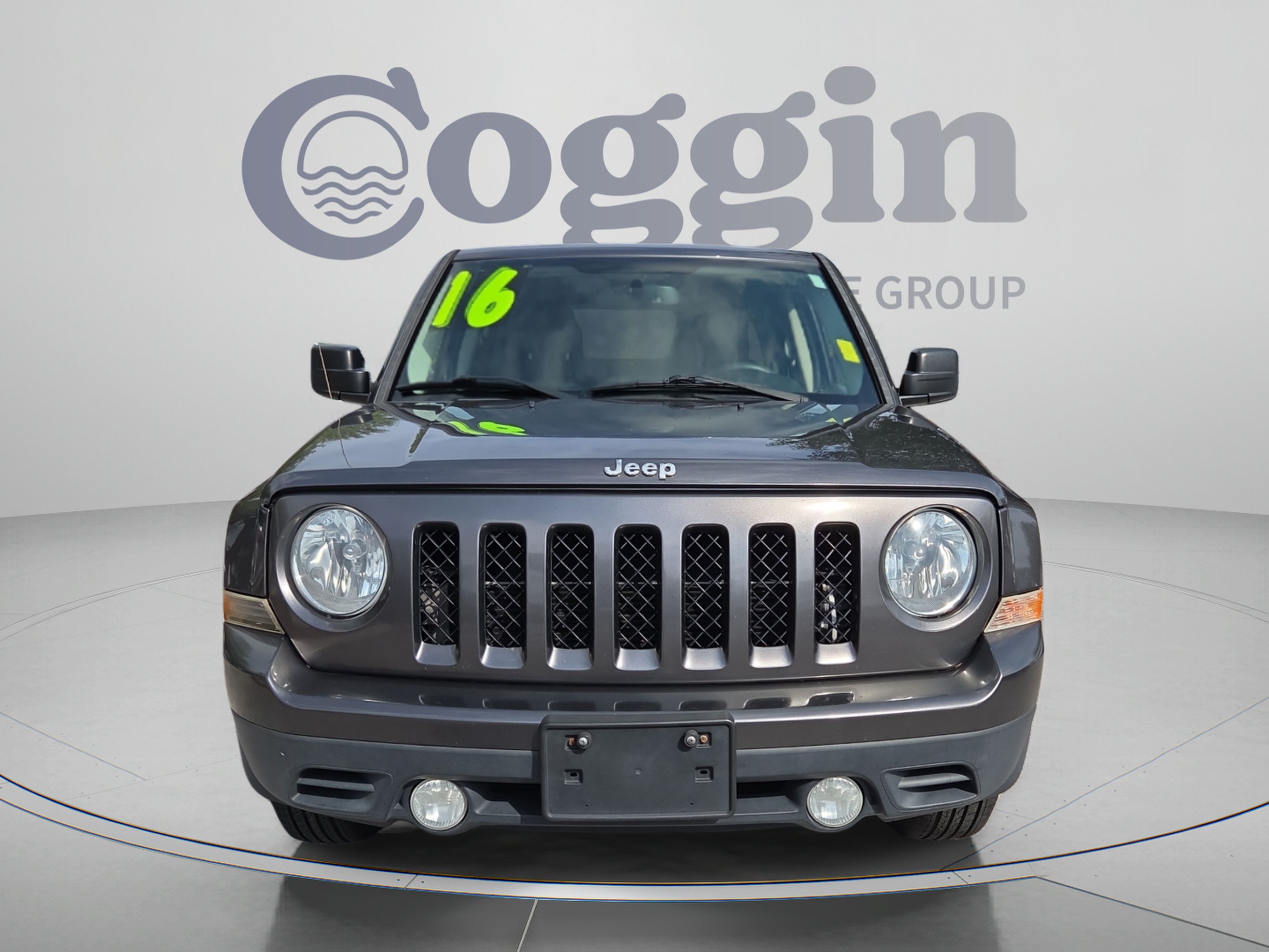 Used 2016 Jeep Patriot Sport w/ Power Value Group FWD image 8