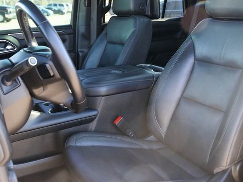 Used 2021 Chevrolet Tahoe Z71 w/ Rear Media and Nav Package image 14