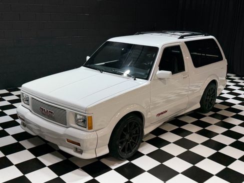Used 1992 GMC Jimmy AWD/4WD image 6