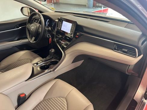 Certified 2023 Toyota Camry SE AWD/4WD image 17