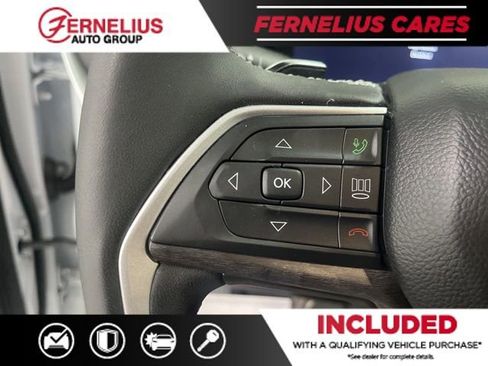 Used 2024 Jeep Grand Cherokee L Limited AWD/4WD image 47