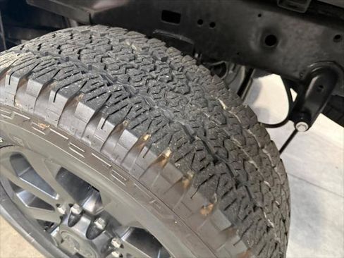 Certified 2025 RAM 2500 Big Horn AWD/4WD image 29