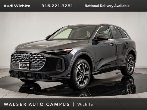 New 2025 Audi Q5 2.0T Premium Plus image 1