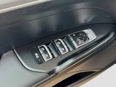 New 2026 Kia K5 LXS image 17